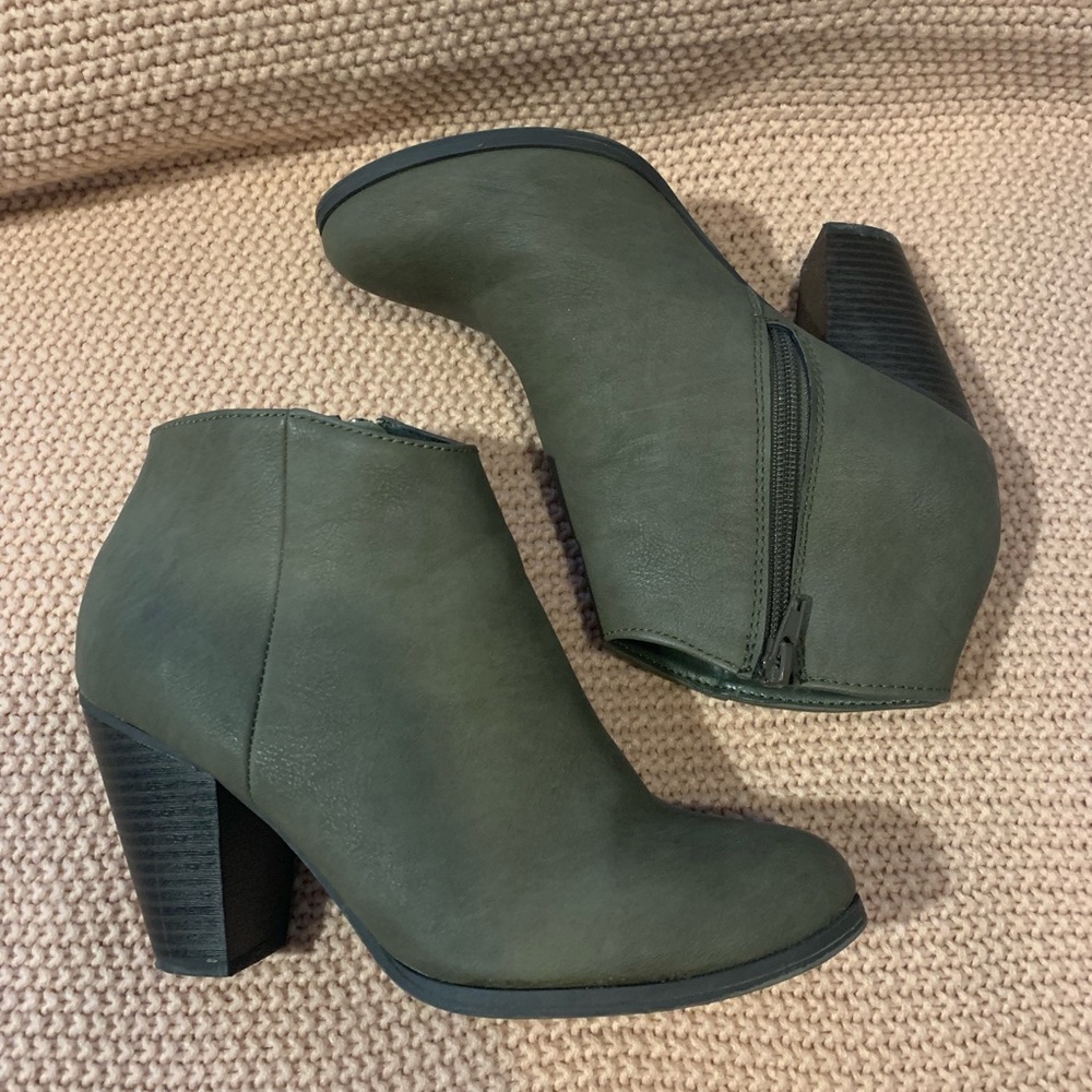 Green booties